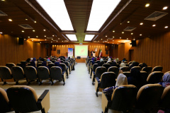 سخنرانی درباره پیشگیری از بیماریهای قلبی عروقی در خانه سلامت شهرداری تهران توسط دکتر اکبر نیک پژوه